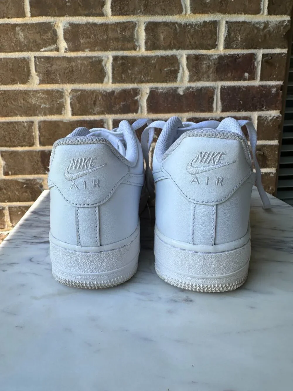 Nike AF1 Air Force 1 '07 LE Low Women's Basketball Shoes White/White Size 10